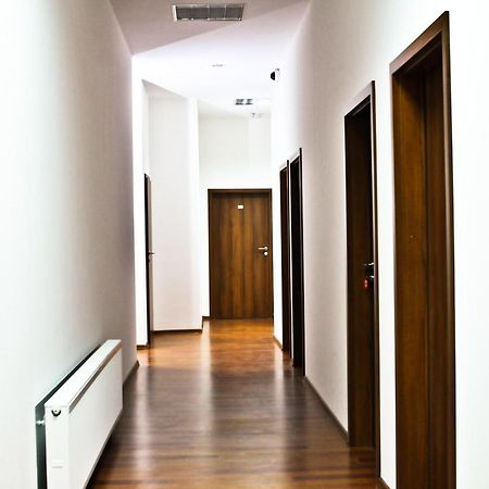 Big City Hostel วรอตซวาฟ ภายนอก รูปภาพ